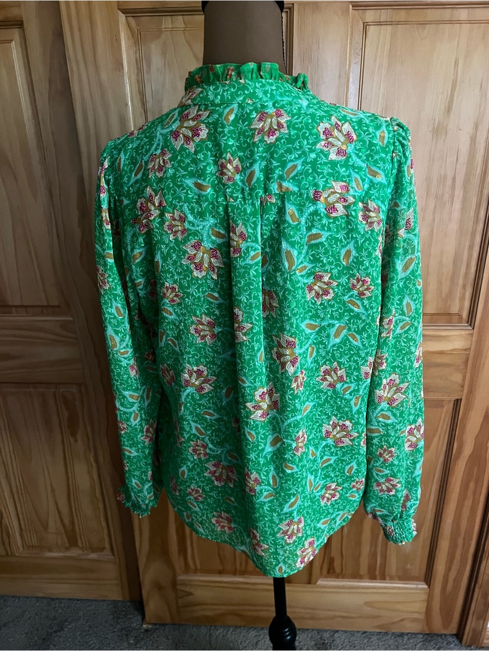 Joie Green Floral Tie-Neck Long Sleeve Blouse - Picture 6 of 11